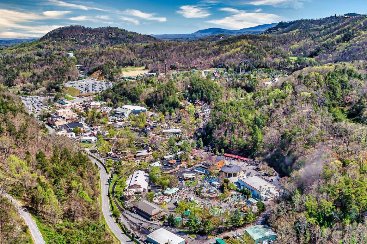 Romantic Mtn Cabin Hot Tub & Jacuzzi Views Sevierville Exteriér fotografie