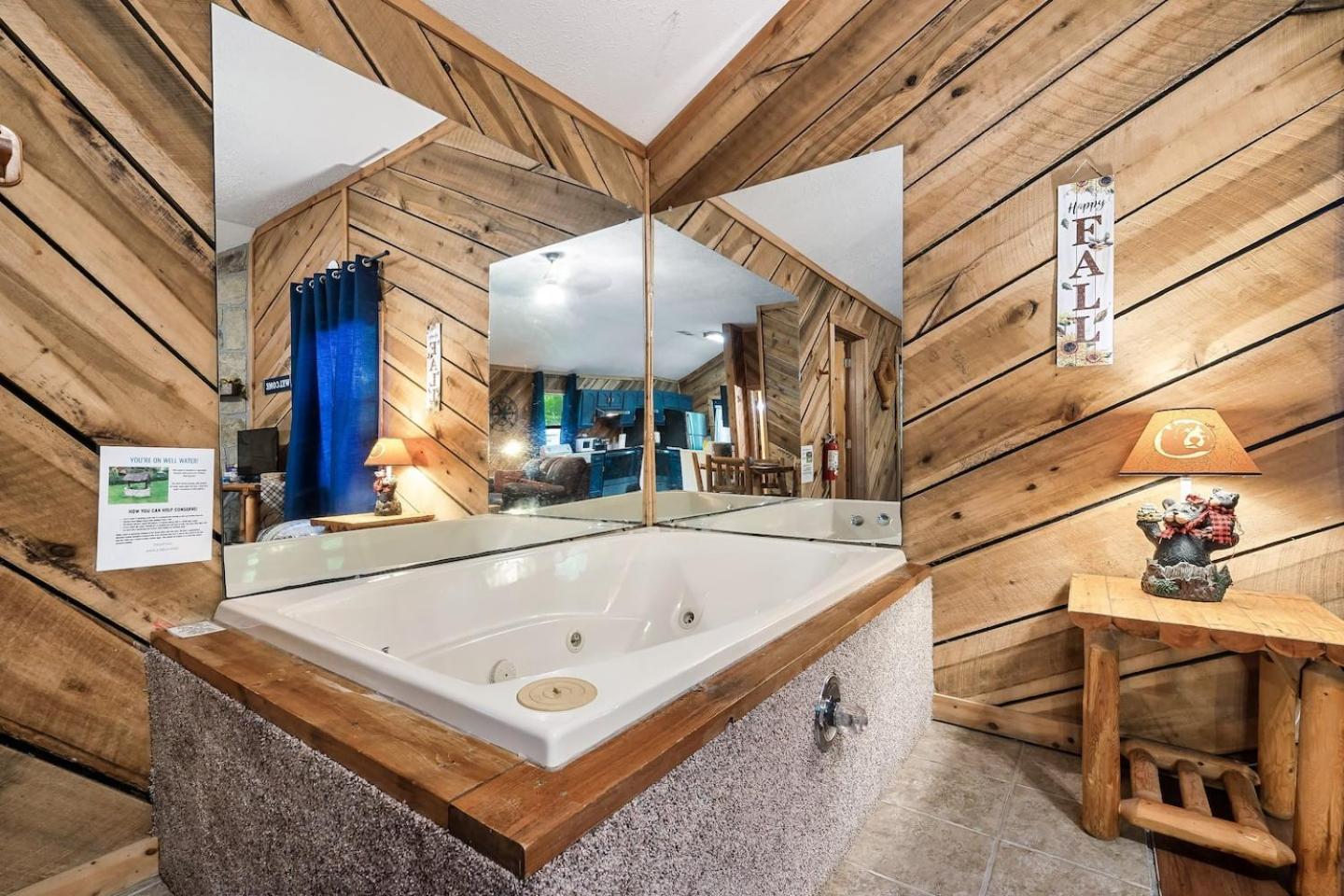 Romantic Mtn Cabin Hot Tub & Jacuzzi Views Sevierville Exteriér fotografie
